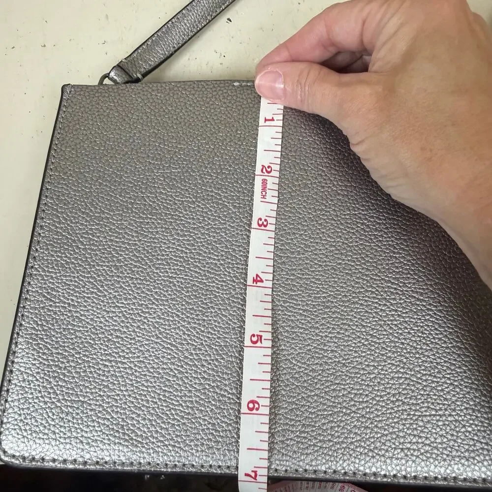 EUC Kate Spade New York Caressa Crossbody bag metallic gray color with COA